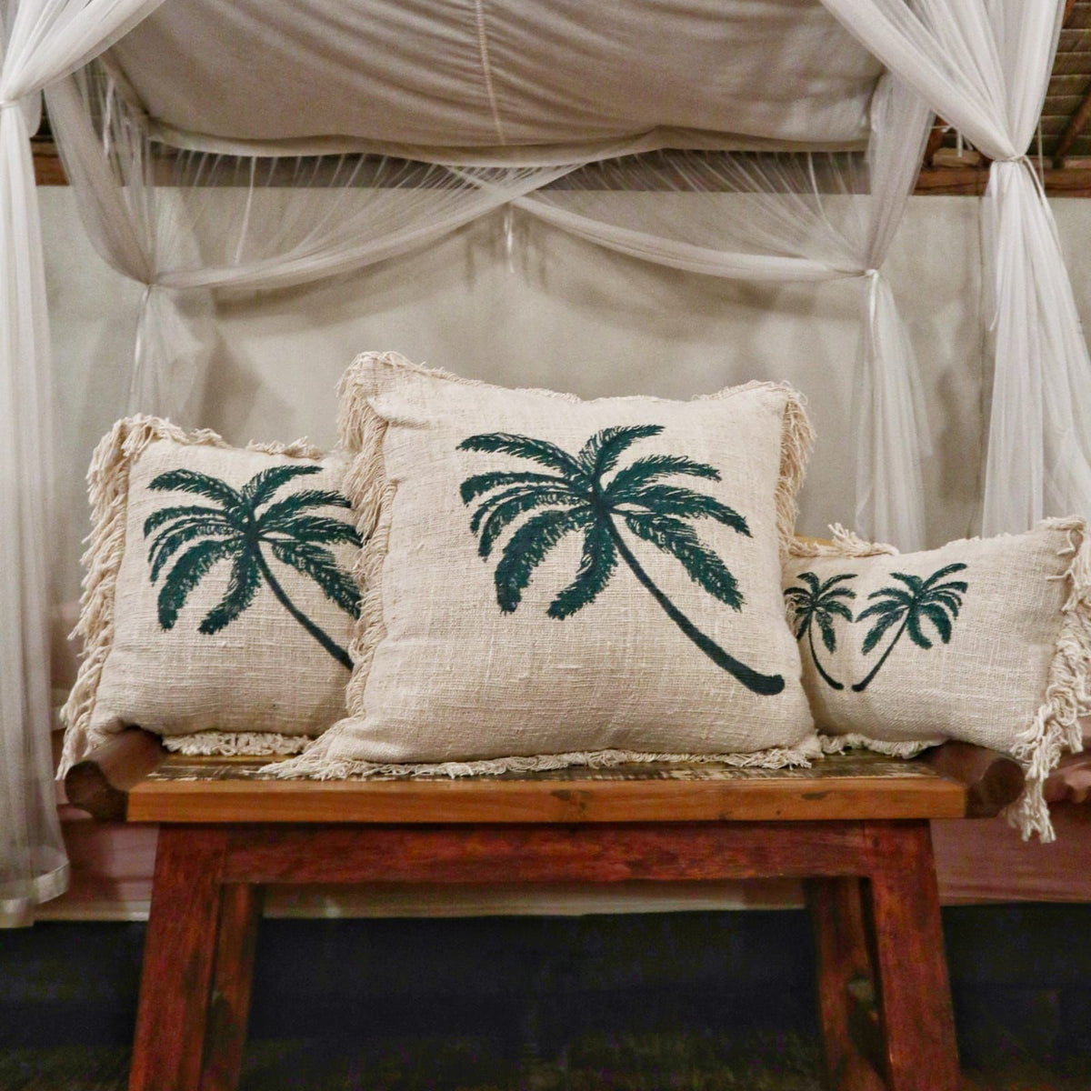 1x Linen Cushion 60 x 60 Palm Tree