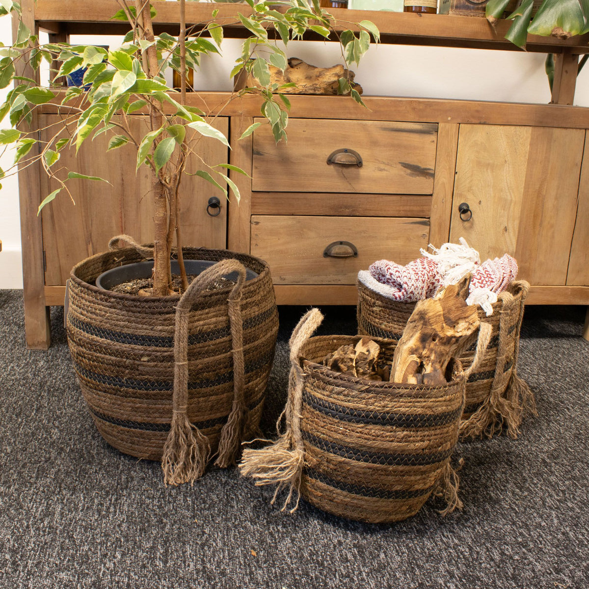 Bananna Leaf & Seagrass Large Baskets - Natural Browns- Set of 3
