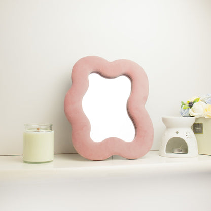 Soft Squiggly Mirror – Square Pebble – Rose Blush (22.5 x 27 x 2.3cm)