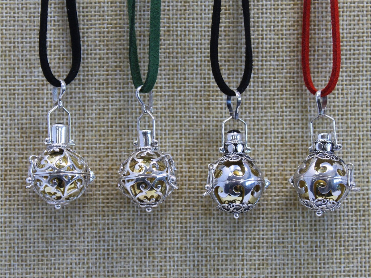 Silver Angel Bell - Night-time - 18mm
