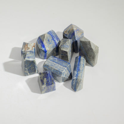 Gemstone Points approx 6cm (0.5KG) - Indian Moonstone (approx 8 pieces)