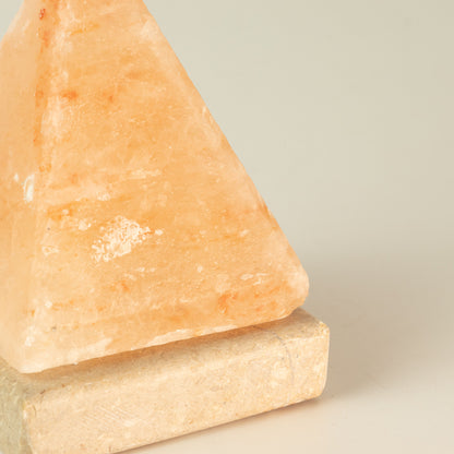 Quality USB Pyramid Salt Lamp - 9 cm (white light)