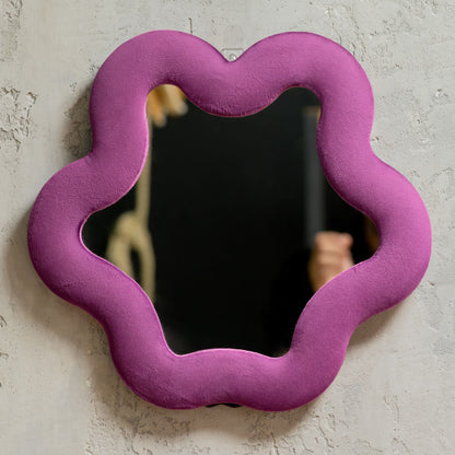 Soft Squiggly Mirror – Star – Mauve (33 x 31 x 2.3cm)