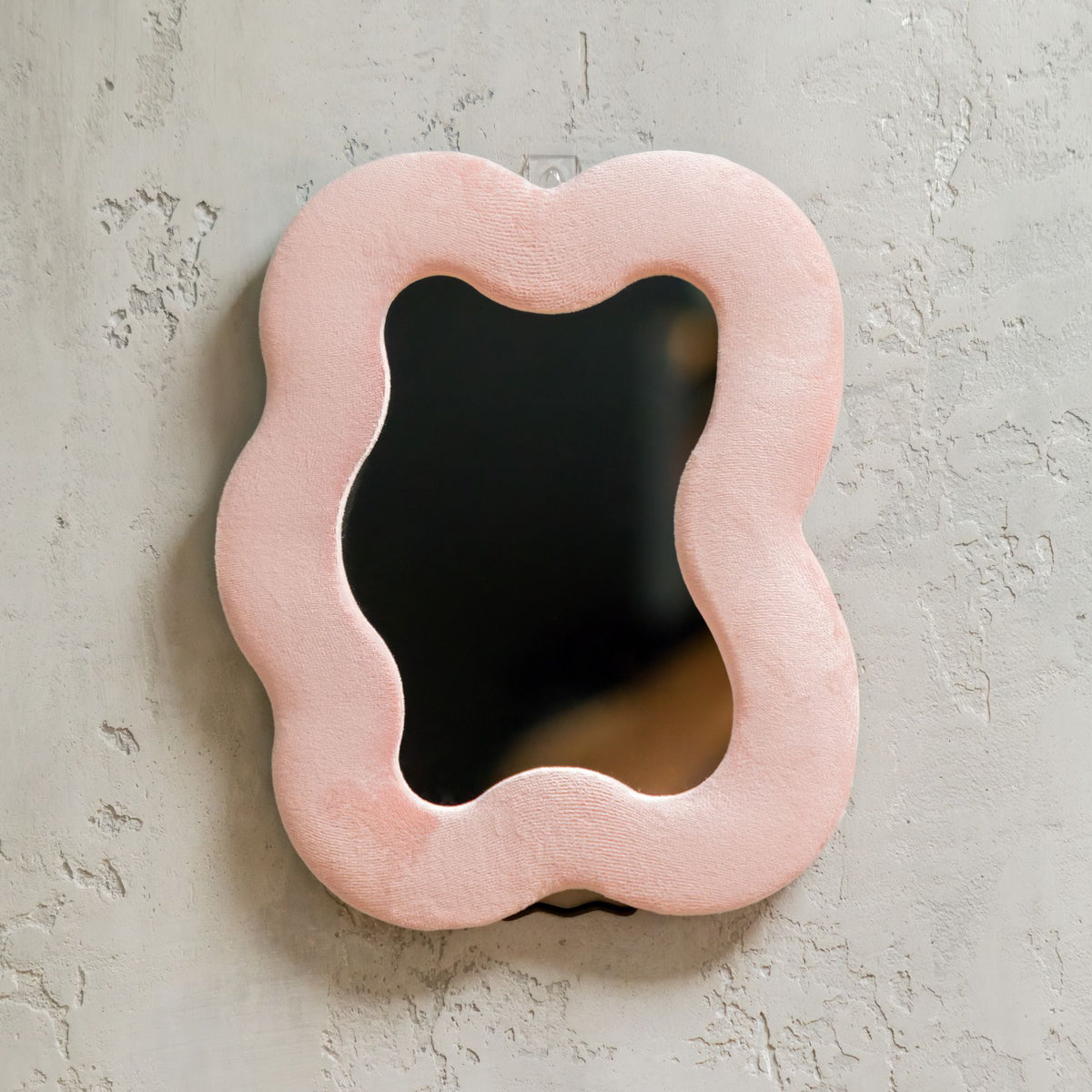 Soft Squiggly Mirror – Square Pebble – Rose Blush (22.5 x 27 x 2.3cm)