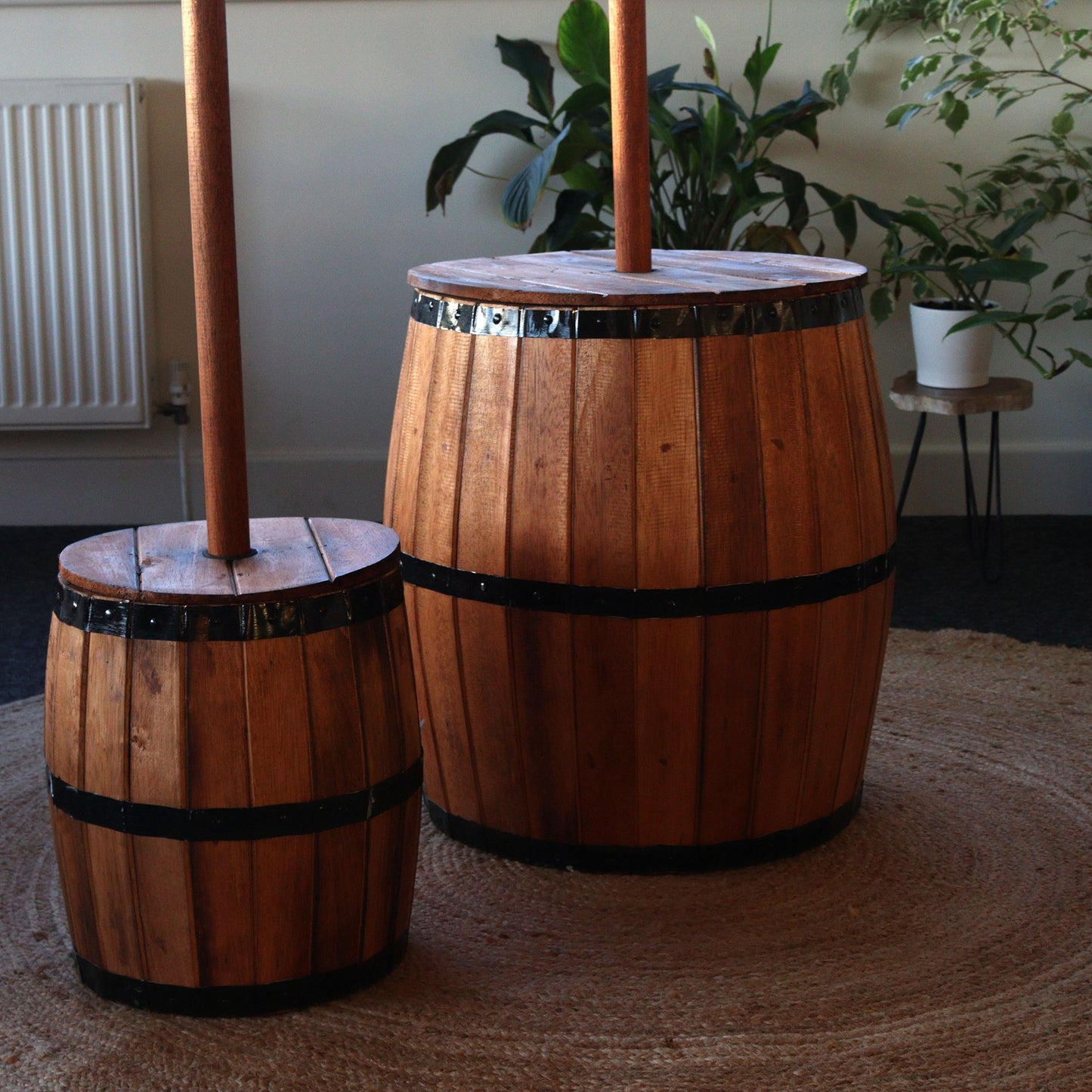 Beer Barrel Stool & Parasol Stand – Natural Wood 38 x 32 cm